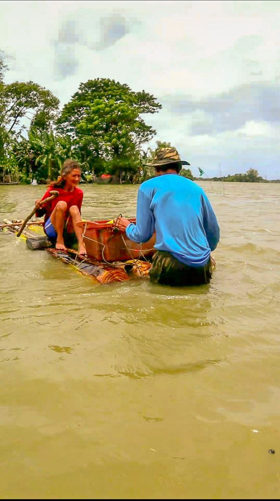 Kung dati ay puno ng saging ang balsa natin ngayon ay tunay ng bangka ...