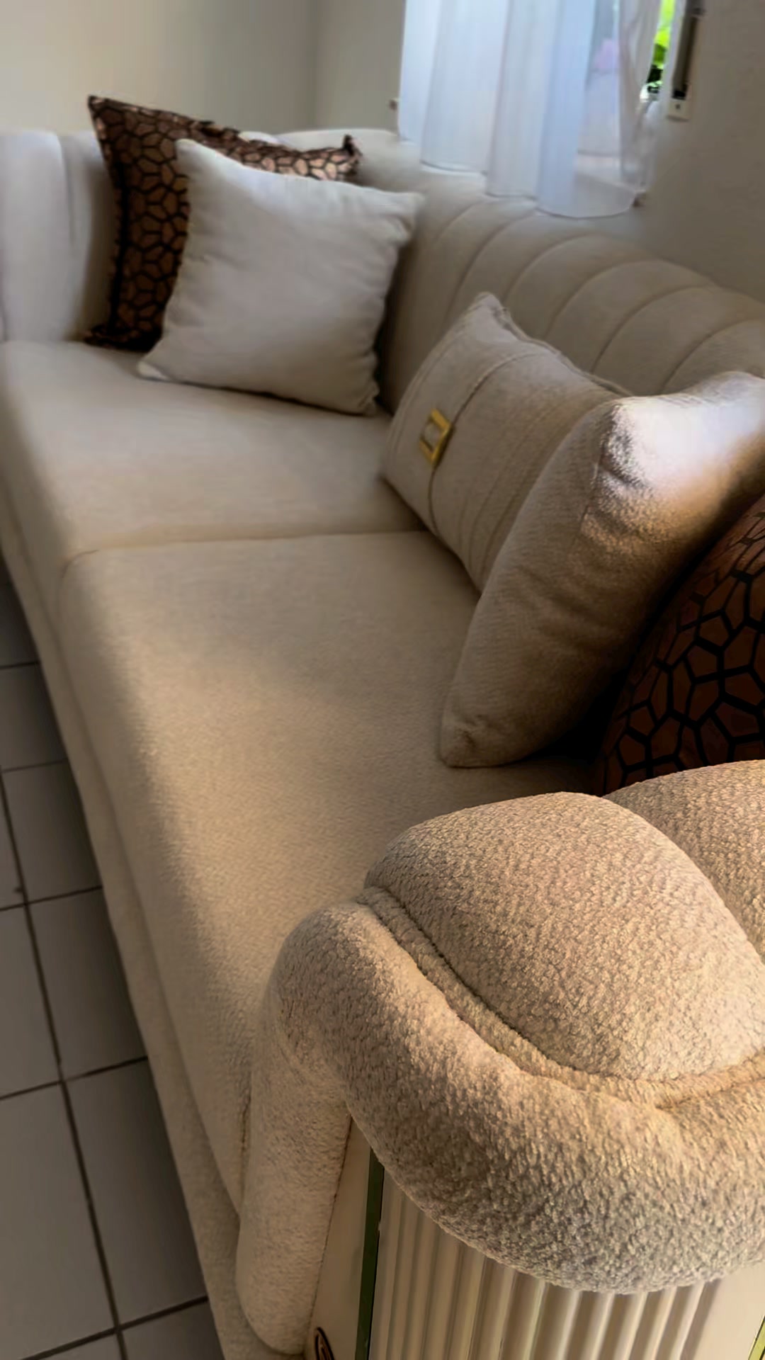 Uzun Möbel & Küchenstudio📍 Dieselstraße 6, 73734 Esslingen🛋 Sofas, Möbel & Traumküchen🚚 Lieferung & Aufbau inklusive✨ Stilvoll wohnen leicht gemacht📞 Jetzt beraten lassen! | Möbelhaus Uzun