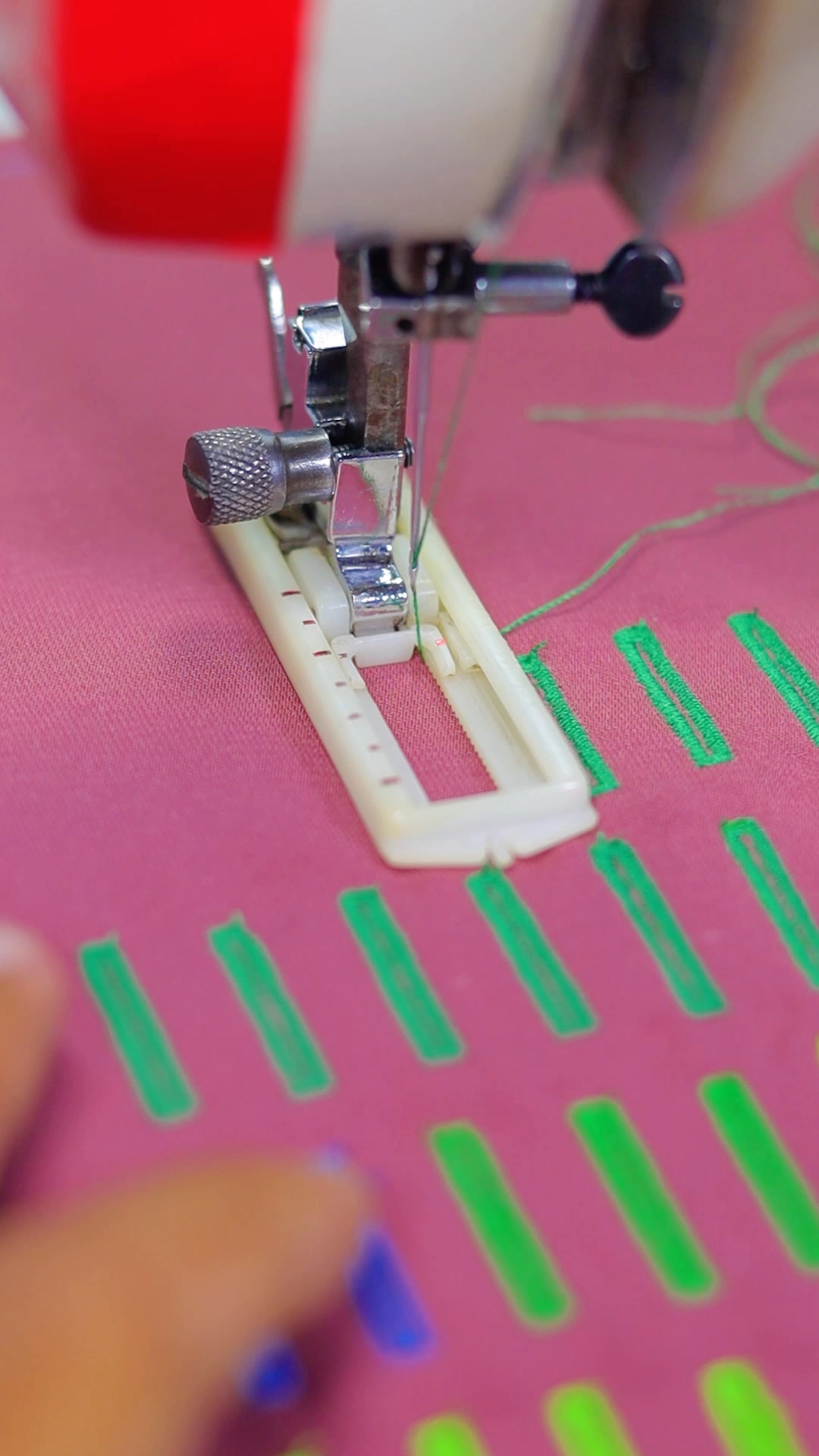 High-Speed Buttonhole Sewing for Professional Garments. Experience fast ...
