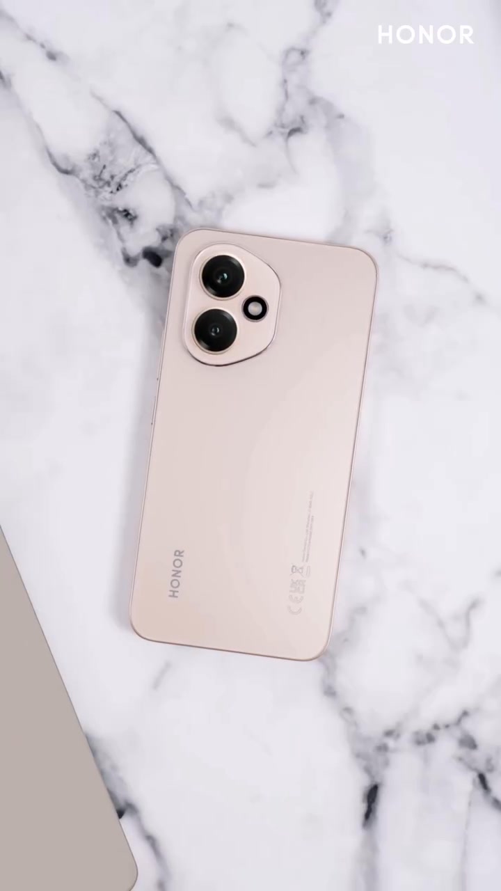 HONOR 400 in Desert Gold color, ideal partner for a luxurious look