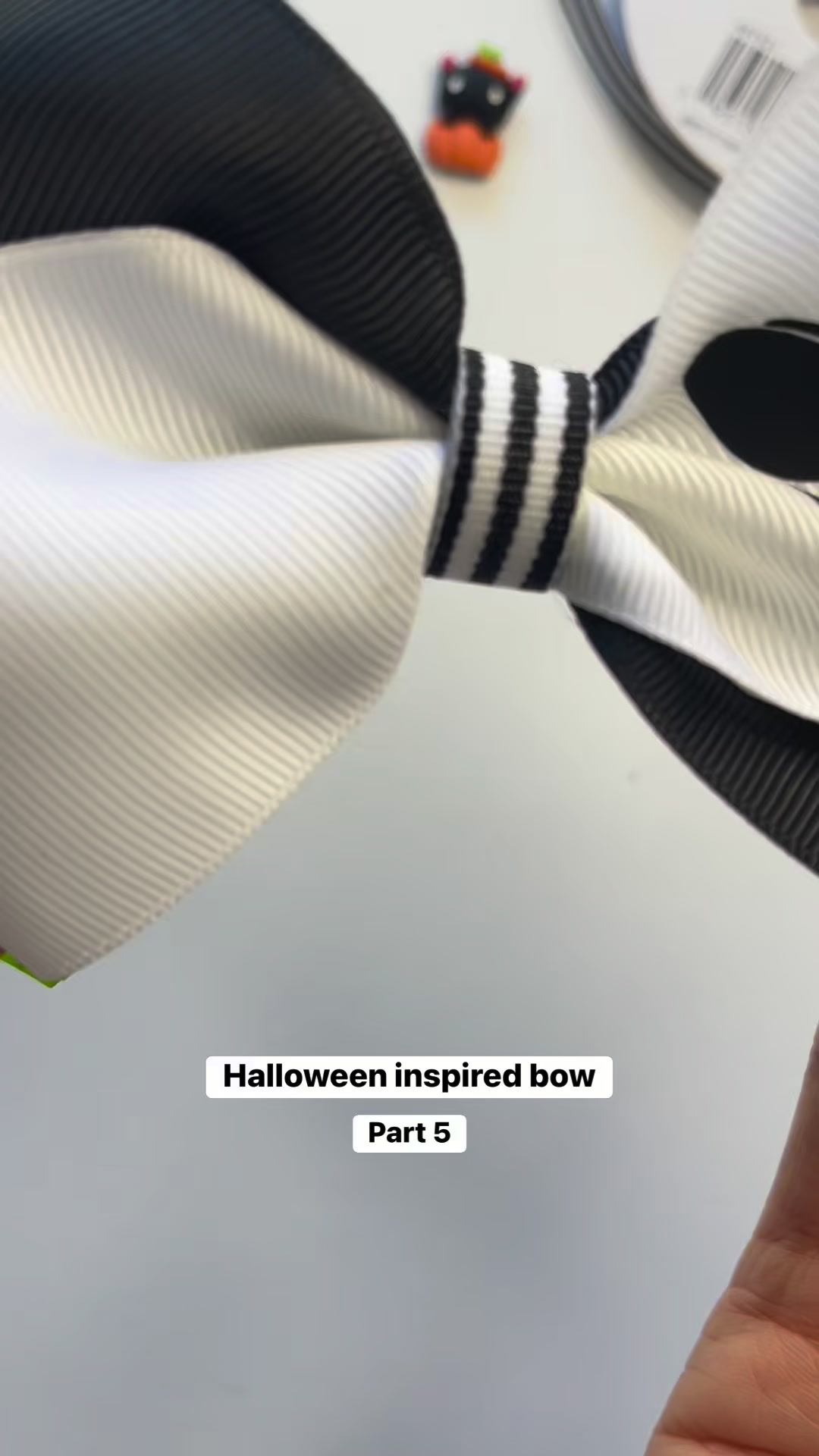 Where are the Harry Potter fans? Harry Potter inspired hair bow ...