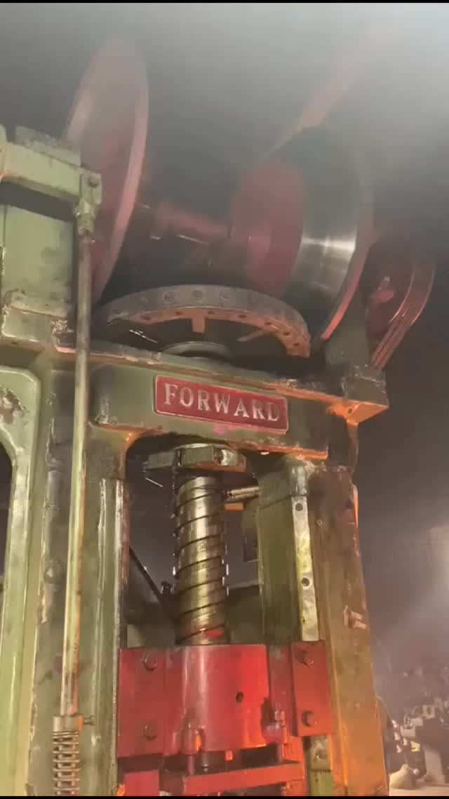 Forward Make Forging Screw Press Up Stroke, Friction Screw Presses ...