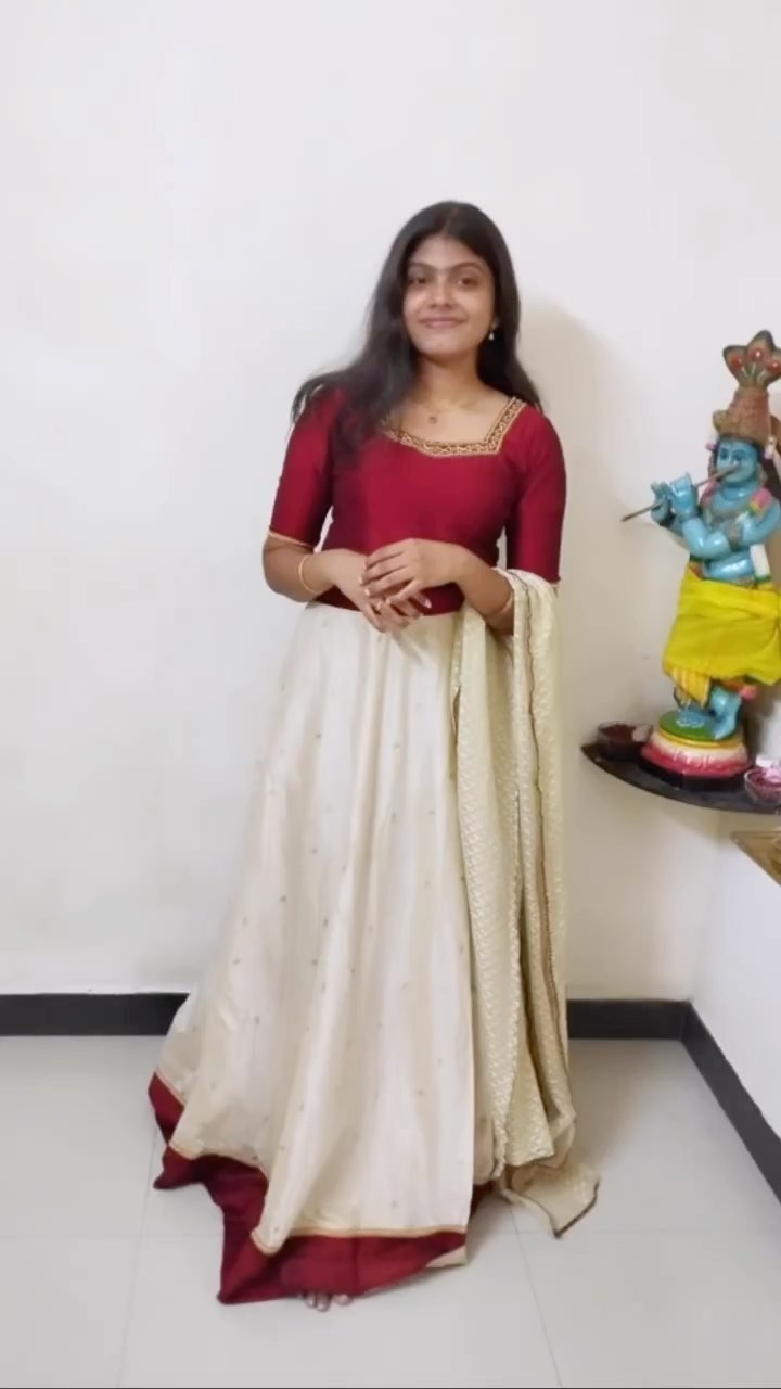 dress designers in kerala Onam collections….. @keralaqueen.247 , For more details please contact us 9388013072(call/WhatsApp), Available all colours and different designs , #onam #dress #designer #dresscollection Model frock Size:XS(4) Long Prom Dresses Color Shoes To Wear