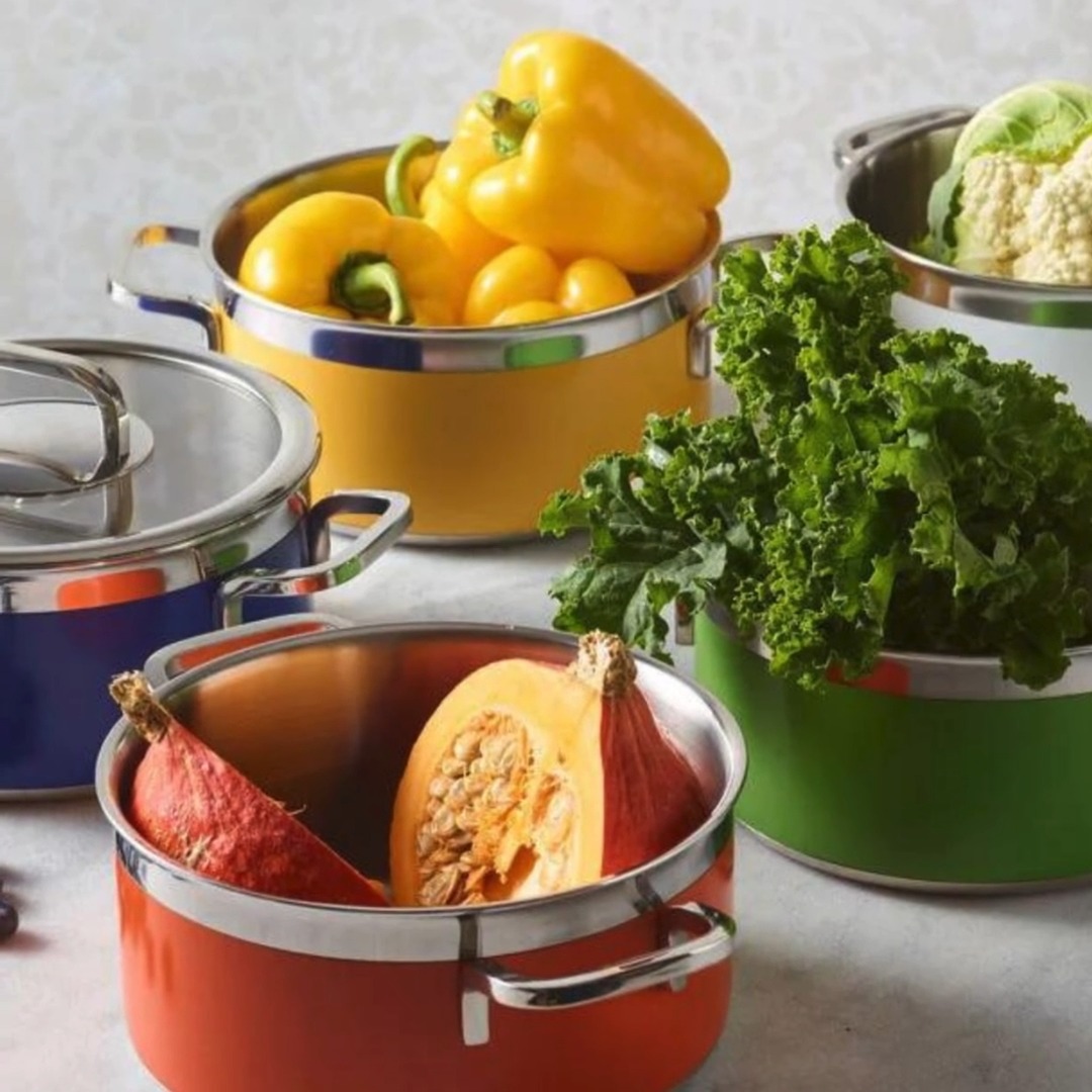 🌞 Summer is all about bright colours, and you can bring that vibrant ...
