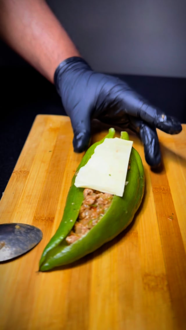 PEPINO RELLENO DE CARNE 🇨🇴🇨🇴🇨🇴 . .SIGUEME PARA MÁS RECETAS ...