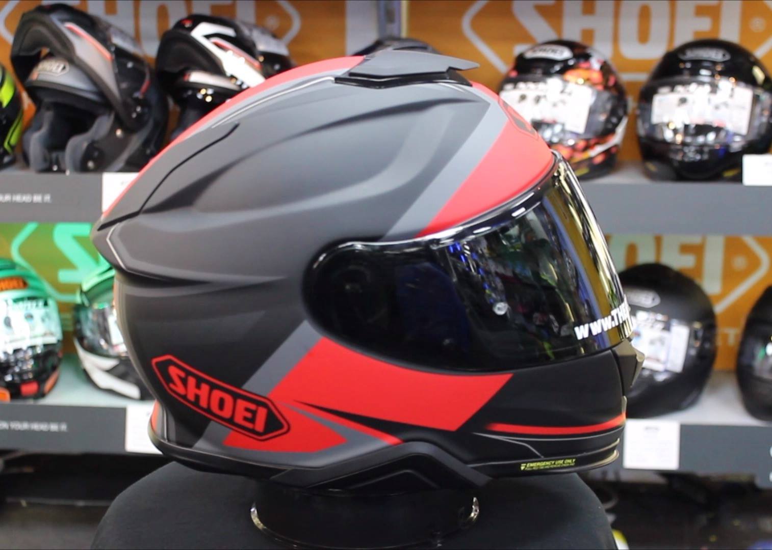 Shoei GT Air 2 Tesseract TC1 Helmet (Matt Black|Red) | Crossan