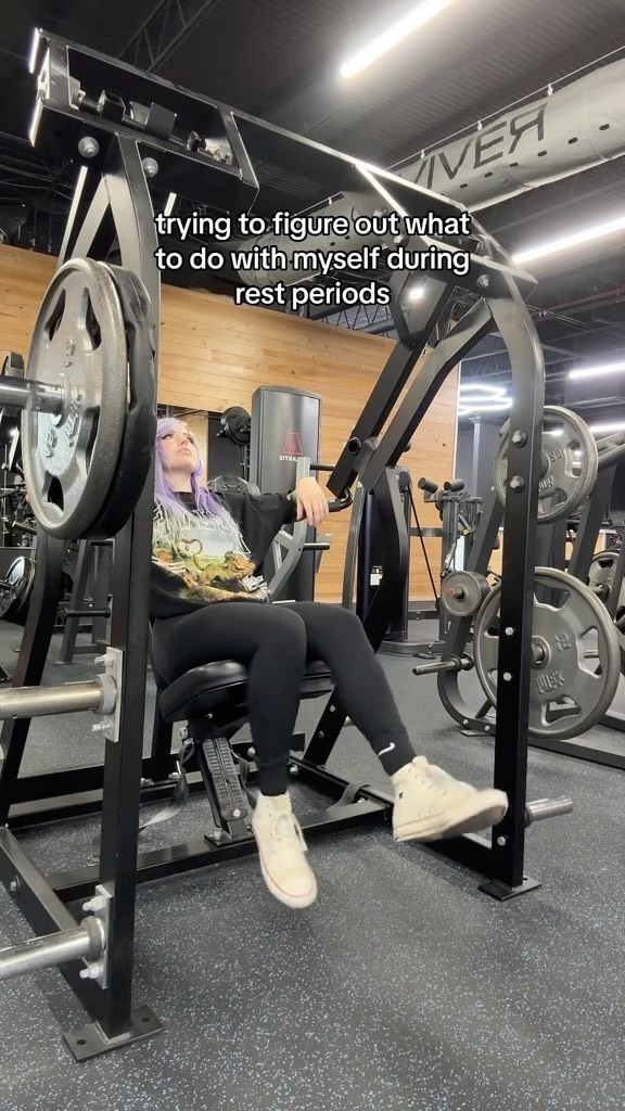 🌸🌺delanie🌺🌸 on Reels strongwaifu · nya gymcore