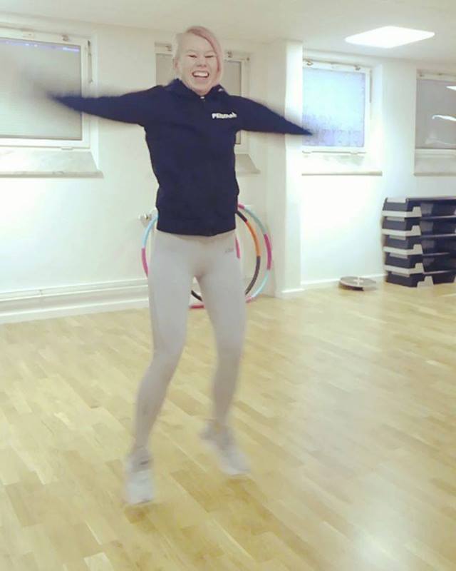 lucka-nr-8-krysshopp-eller-jumping-jacks-k-rt-barn-har-m-nga-namn-en