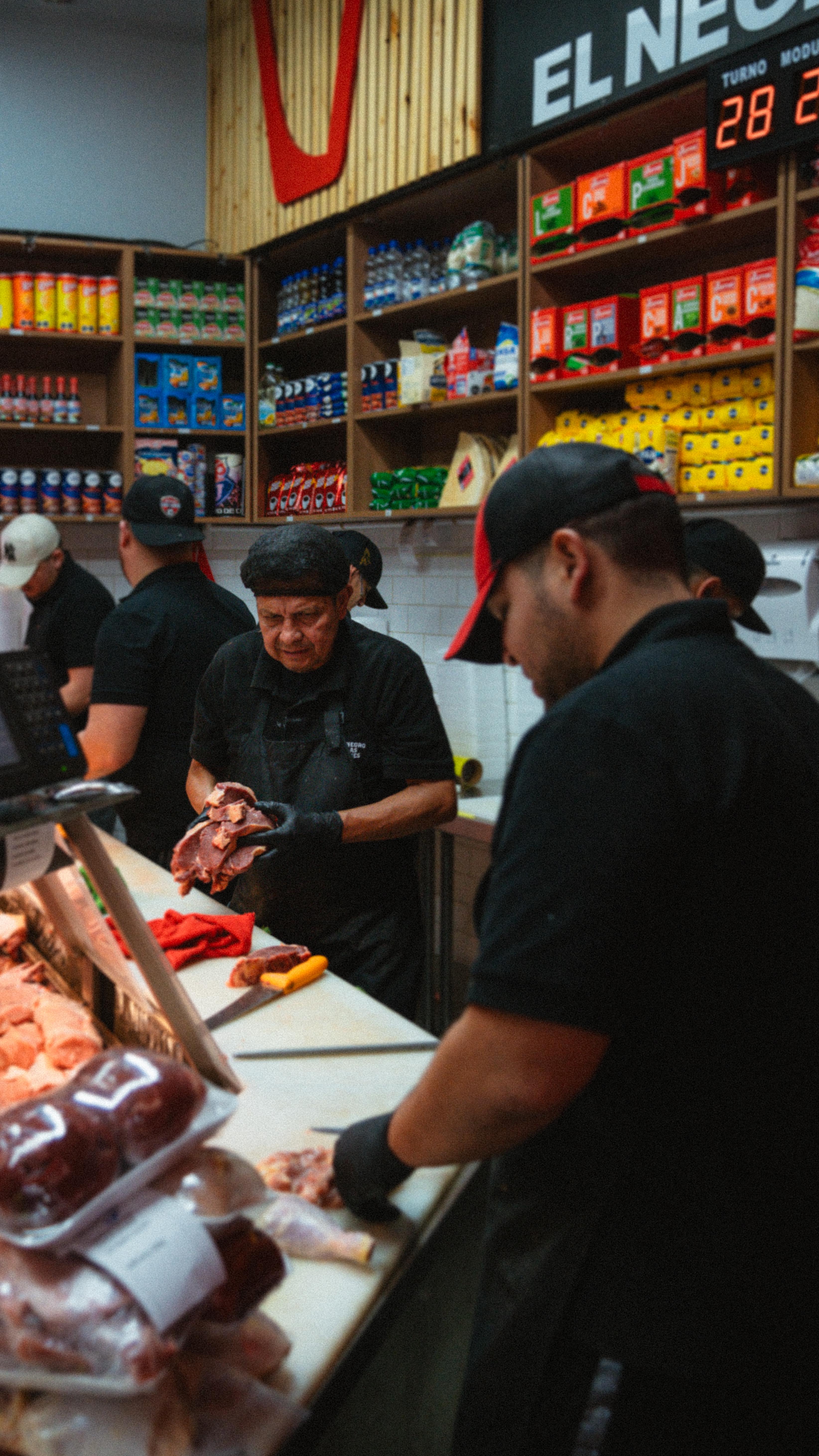 Hay parejas que comparten Netflix… Y otras que comparten carne 😏 Por ...