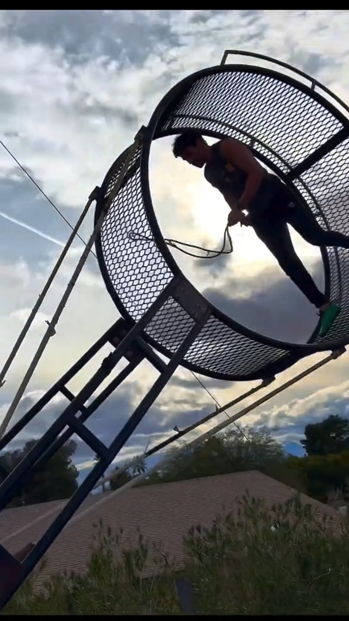 jump rope inside a moving wheel 🤯 Mad Apple Las Vegas 🤸‍♂️ Jesse ...