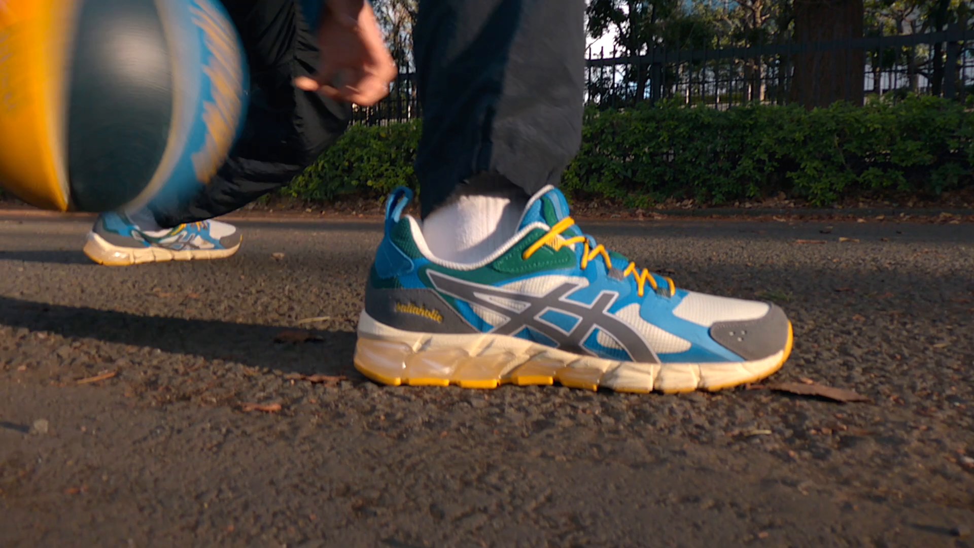ASICS 二度與Ballaholic 聯乘GEL-QUANTUM 180| 秉承潮流品牌Ballaholic 