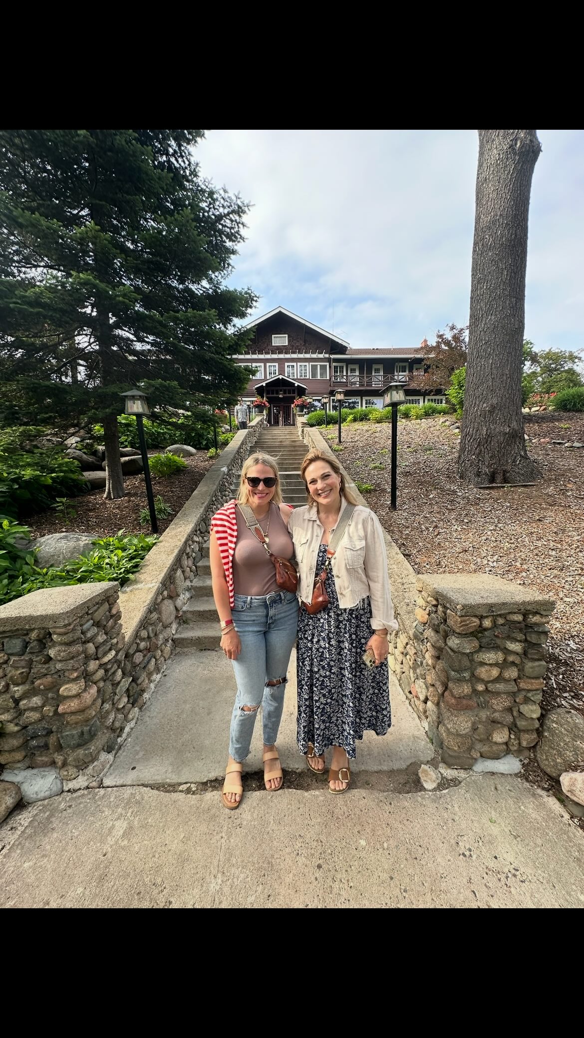 Elizabeth Ries - 💃 Nothing is better than having a girls... | Facebook