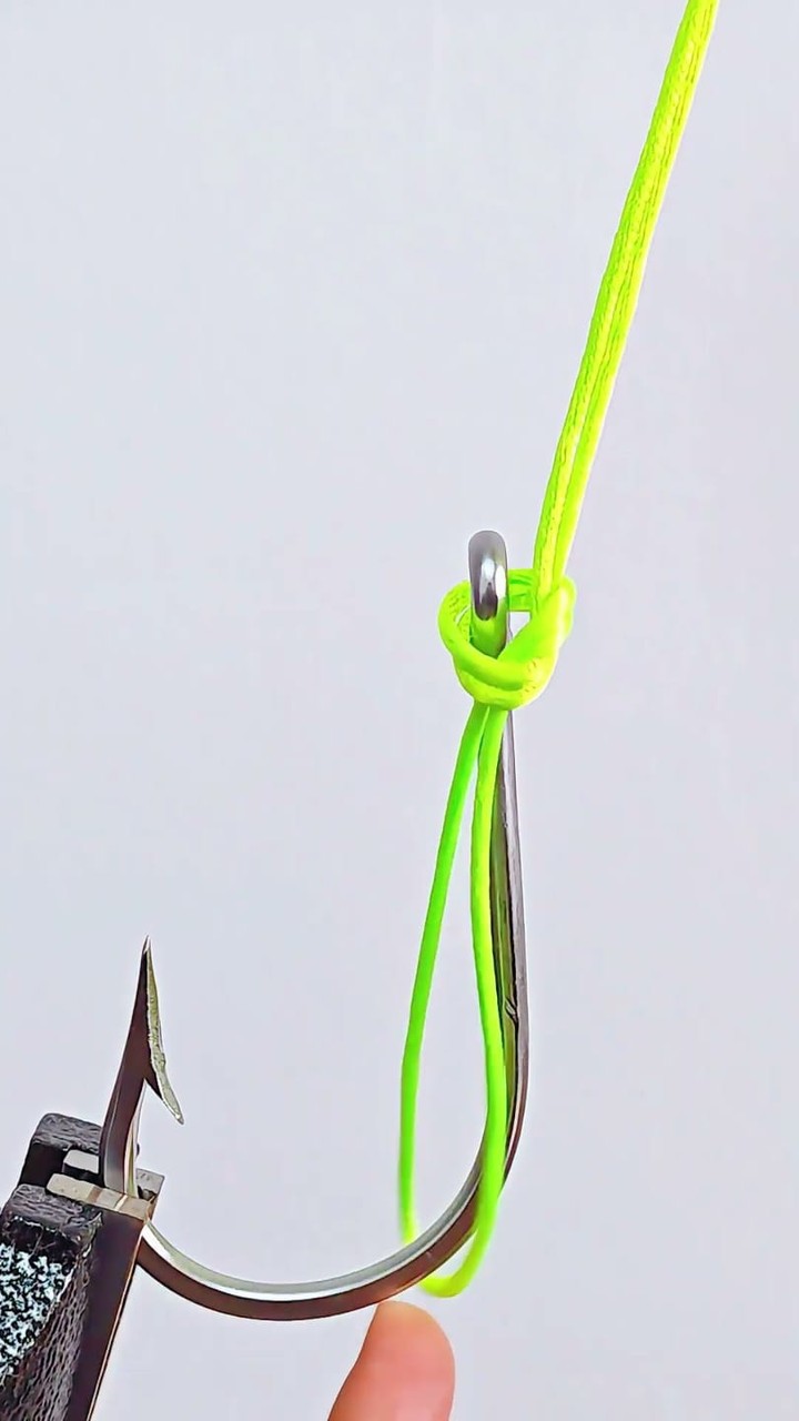 The strongest fishing hook knot, big fish hook display. 🐟 #knot #rope # ...