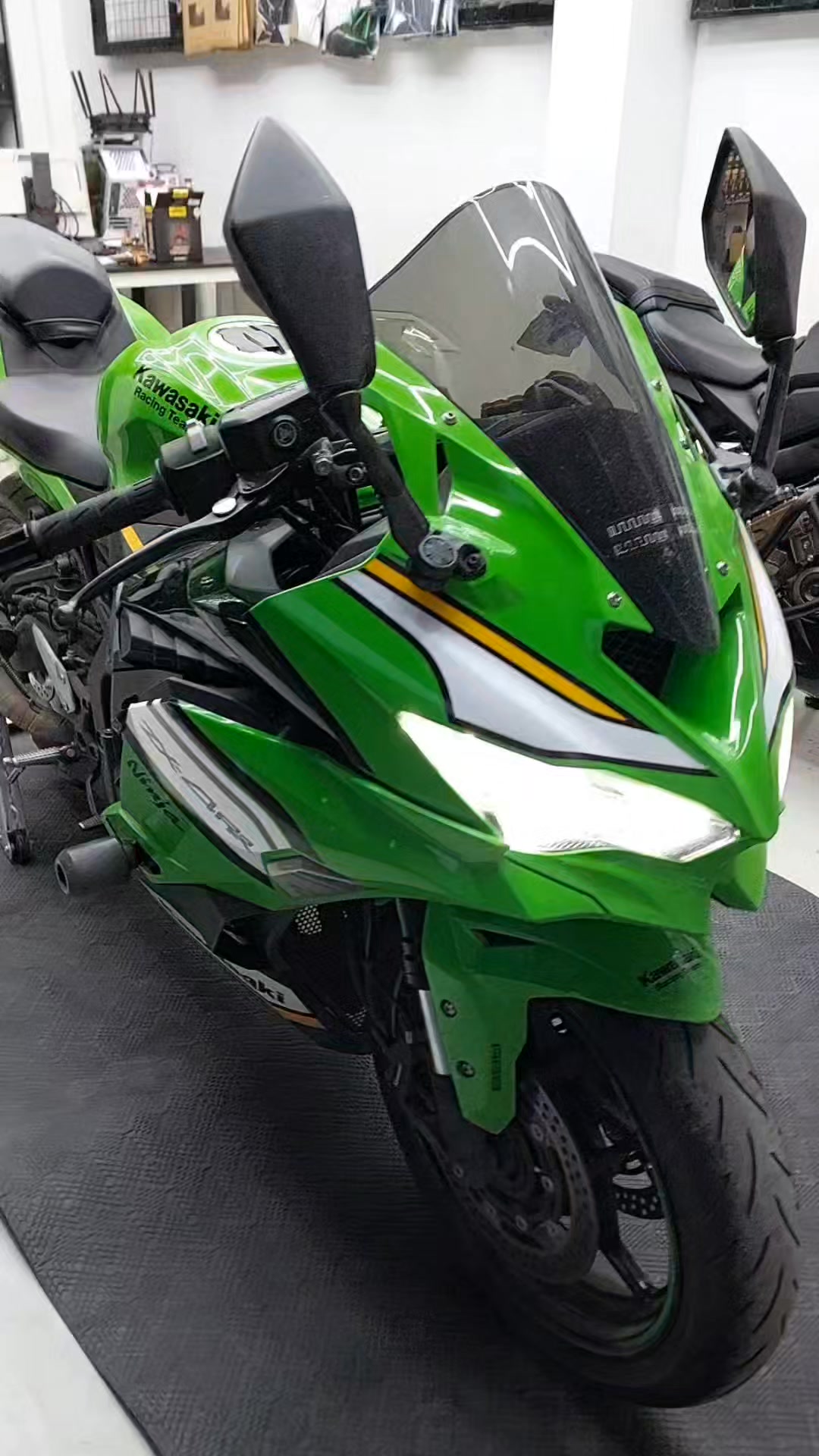 KAWASAKI ZX-10R 2026 by Puig 💥 ▪️Z-Racing Screen (REF 20541