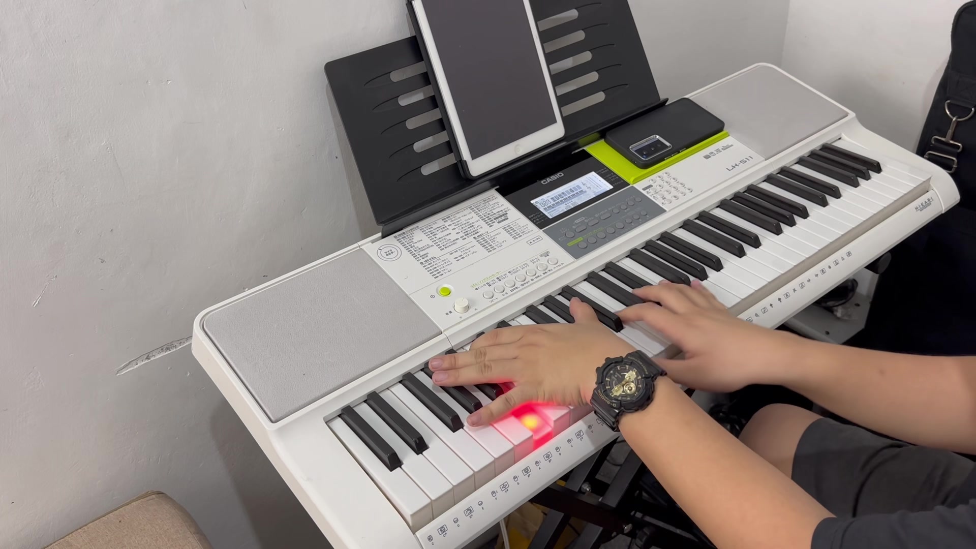 Casio LK-516 Touch Response 61 Keys Piano Keyboard - ₱7800