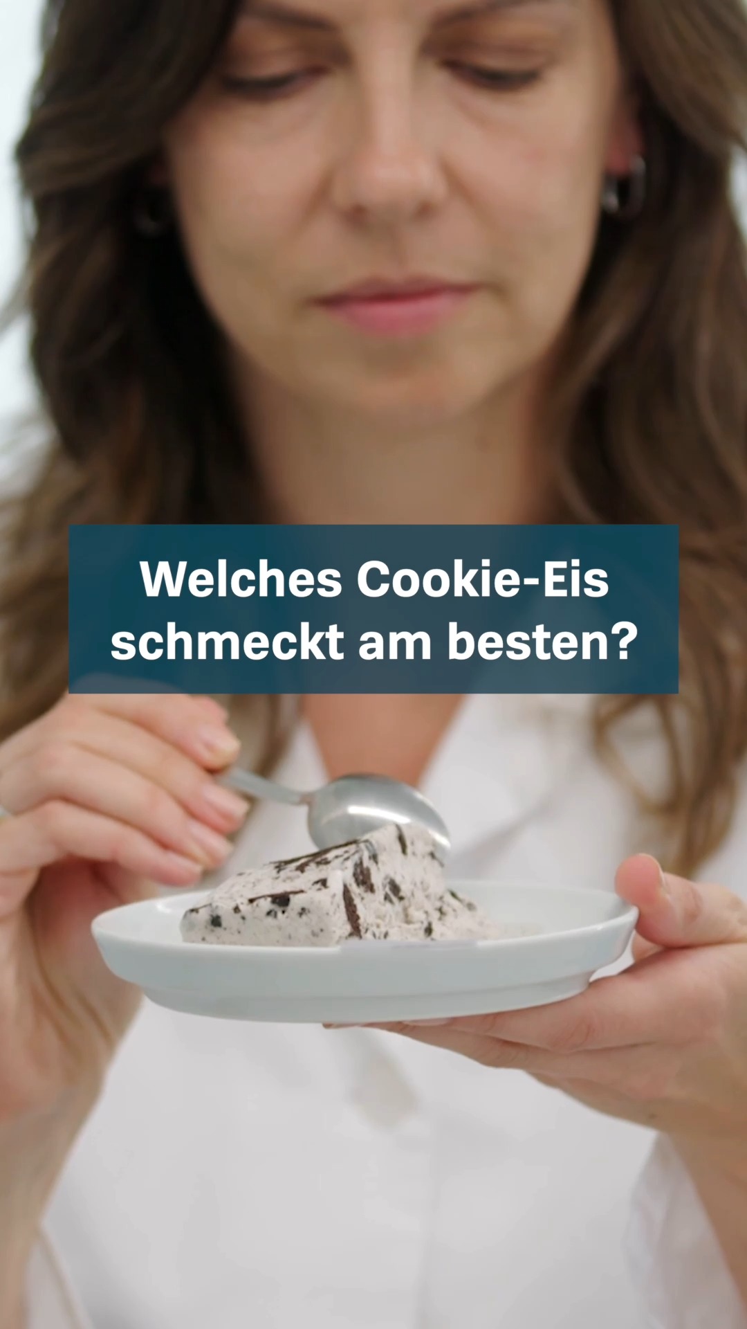Häagen-Dazs schmeckt am besten! 🍦 Möchtet ihr wissen, welche anderen Hersteller von Cookie-Eis und Cookie-Dough-Eis wir getestet haben und ob dabei kritische Inhaltsstoffe entdeckt wurden? Dann schaut