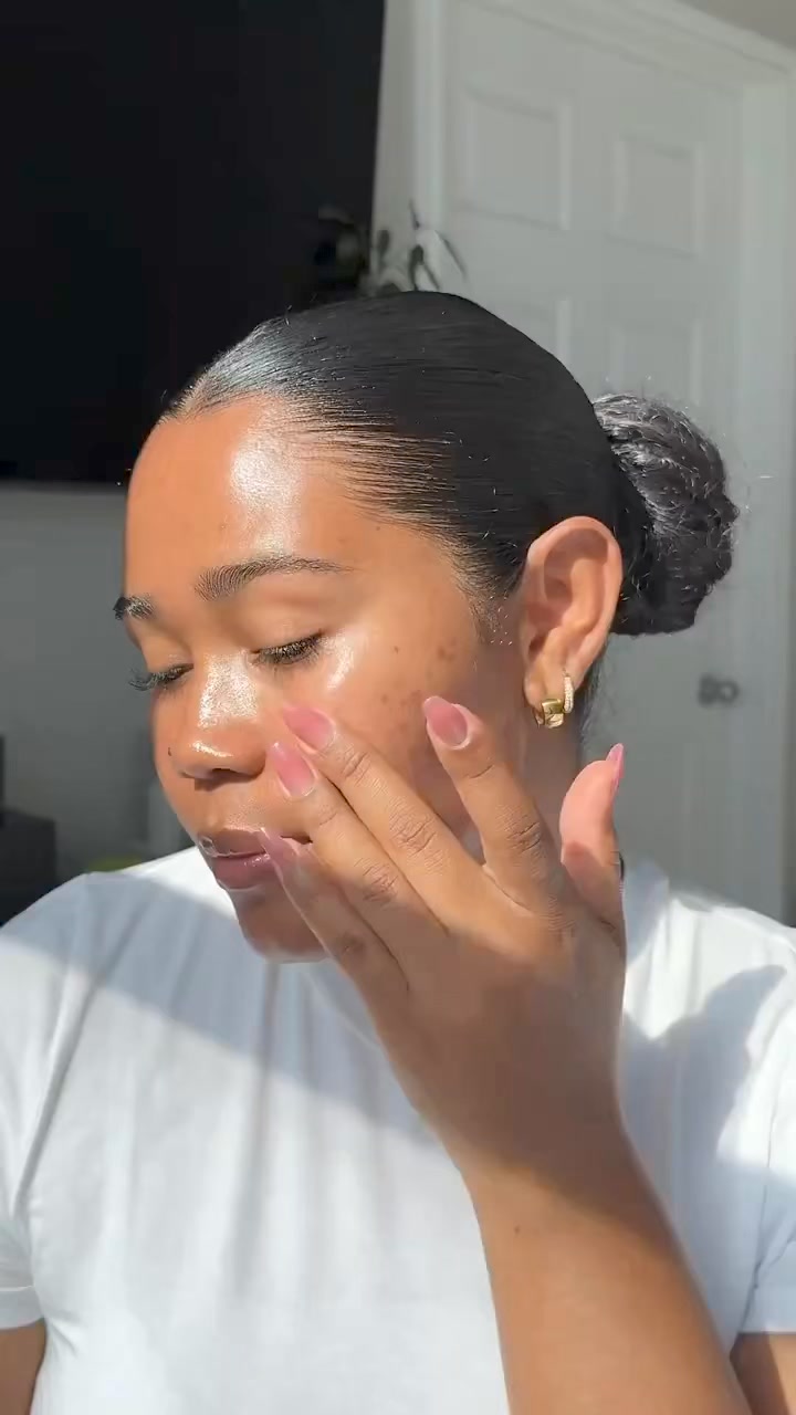 glutathione face cream avon Beyond Glow Serums for Glowy Glass Skin Routine Other | Bedoyecta Inyecciones