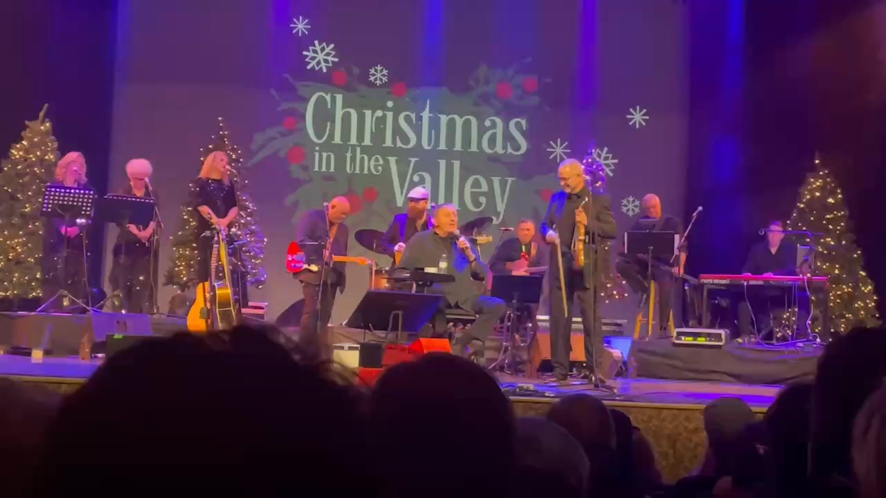 Merry Xmas everyone! Thanks to my friend Wayne Rostad for the ...