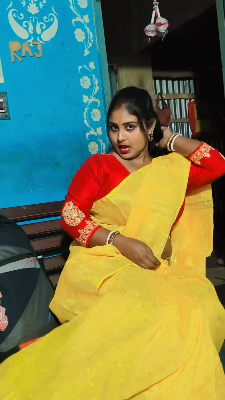 Mona Raj on Reels | Facebook