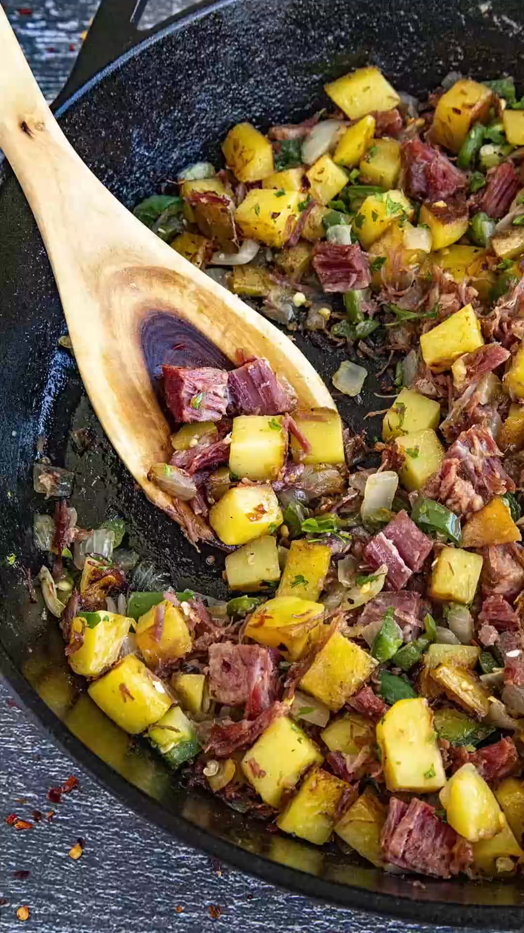 This homemade corned beef hash recipe is perfect for leftover corned ...