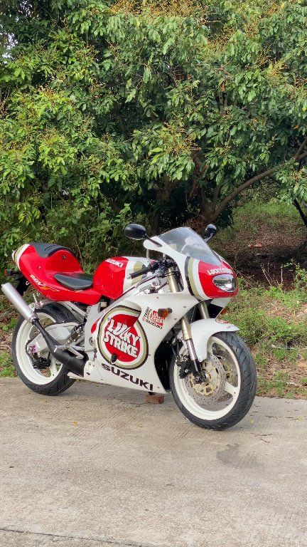 The 1996–1998 Suzuki RGV250 VJ23 is the final, most advanced iteration ...