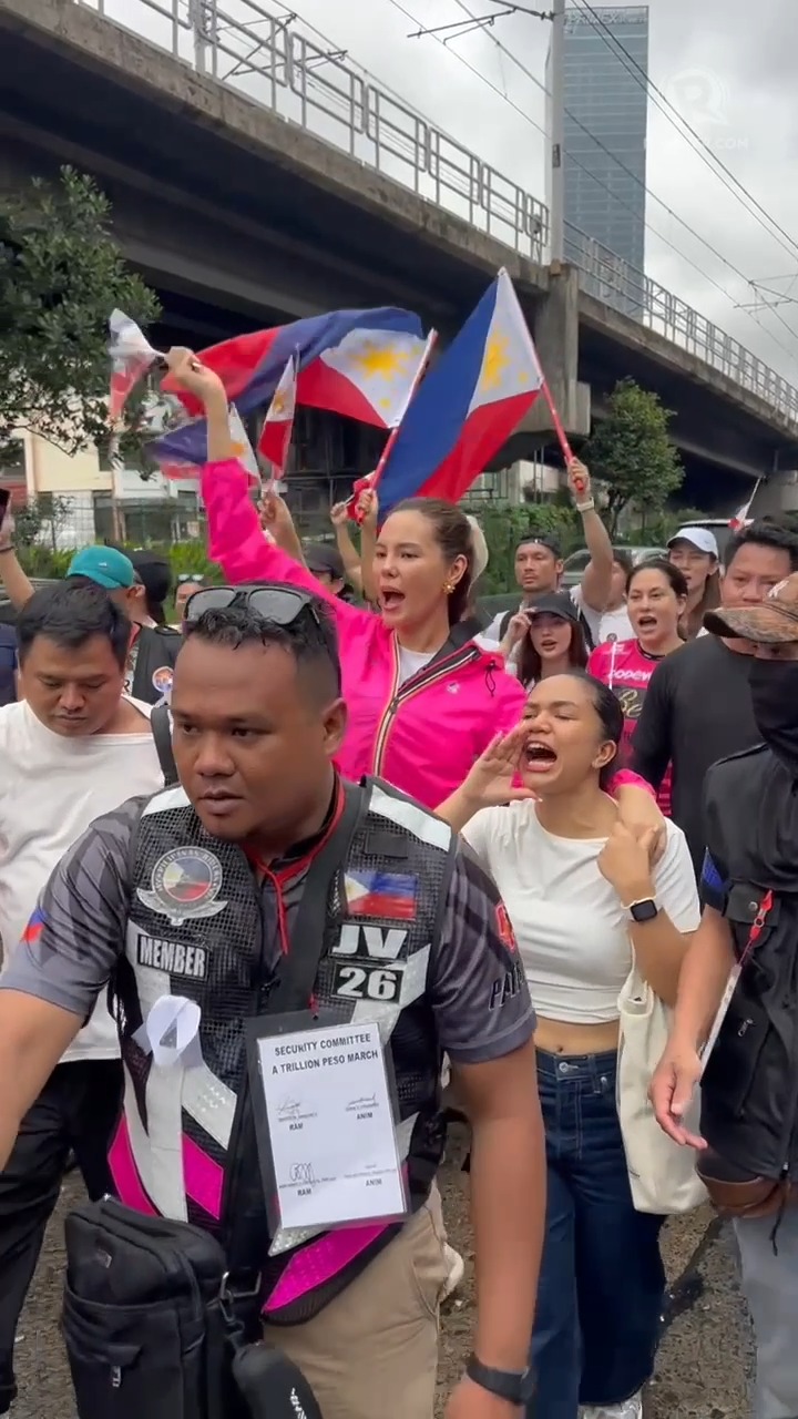 Catriona Gray joins Trillion Peso March WATCH: Former Miss Universe ...