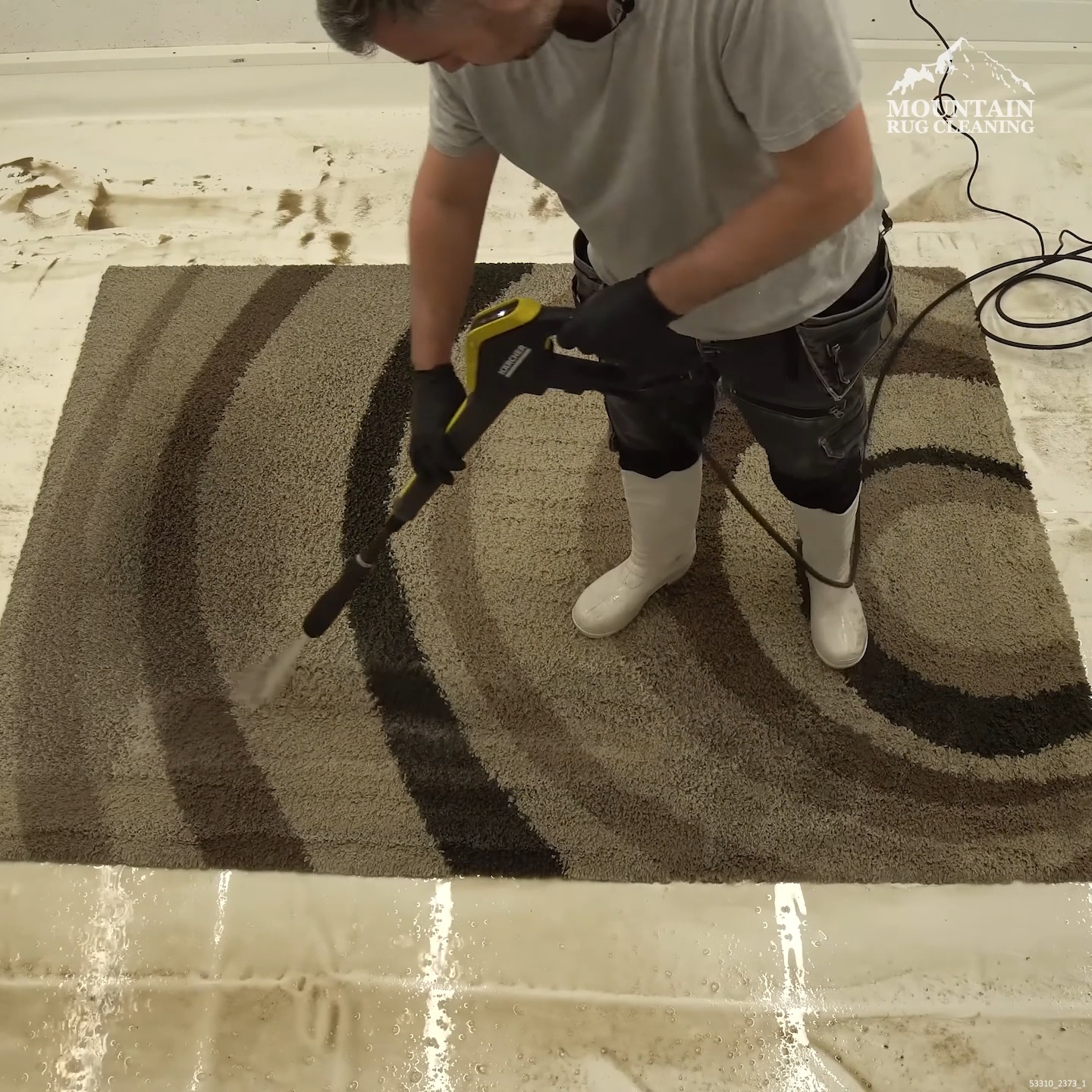 Cleaning The Mysterious Stain That Beat Me... #satisfying # ...