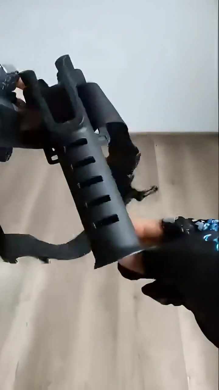 Unhook in 2 sec, doesn't damage the thread, simple and easy to use!🤩 ...