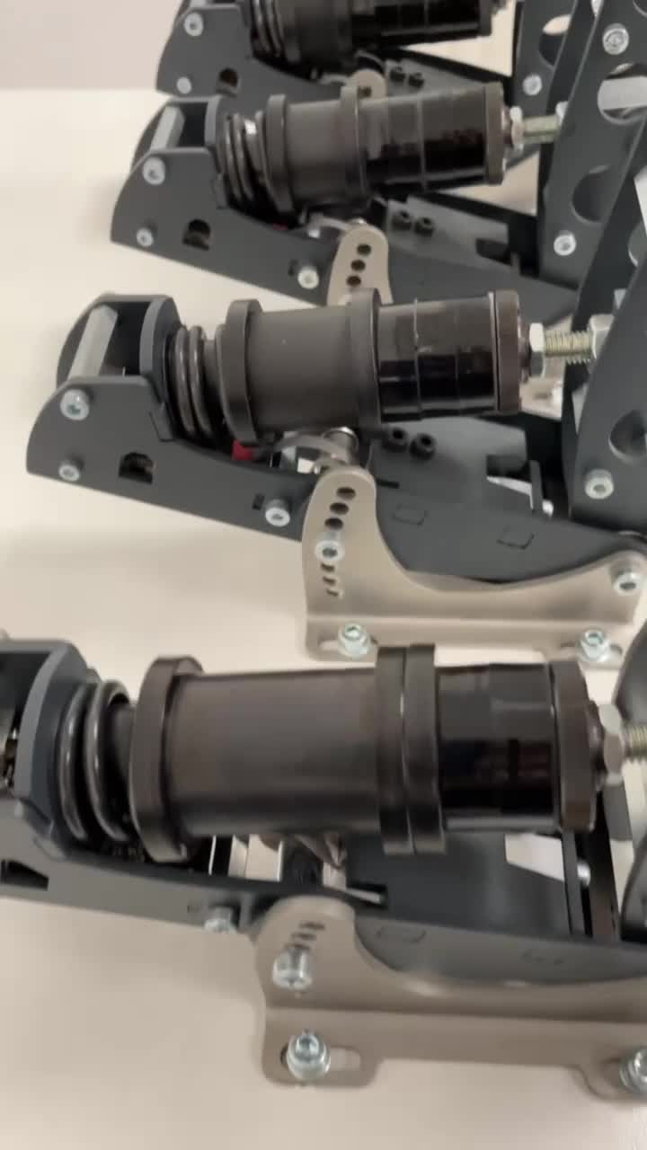 buffered splitter pedal JHS Pedals Gunsha SLX Gravel 3.0 cat://cycling/bikes/mountain-bikes Boasting a small footprint Tür - Design:gerade Schlitze