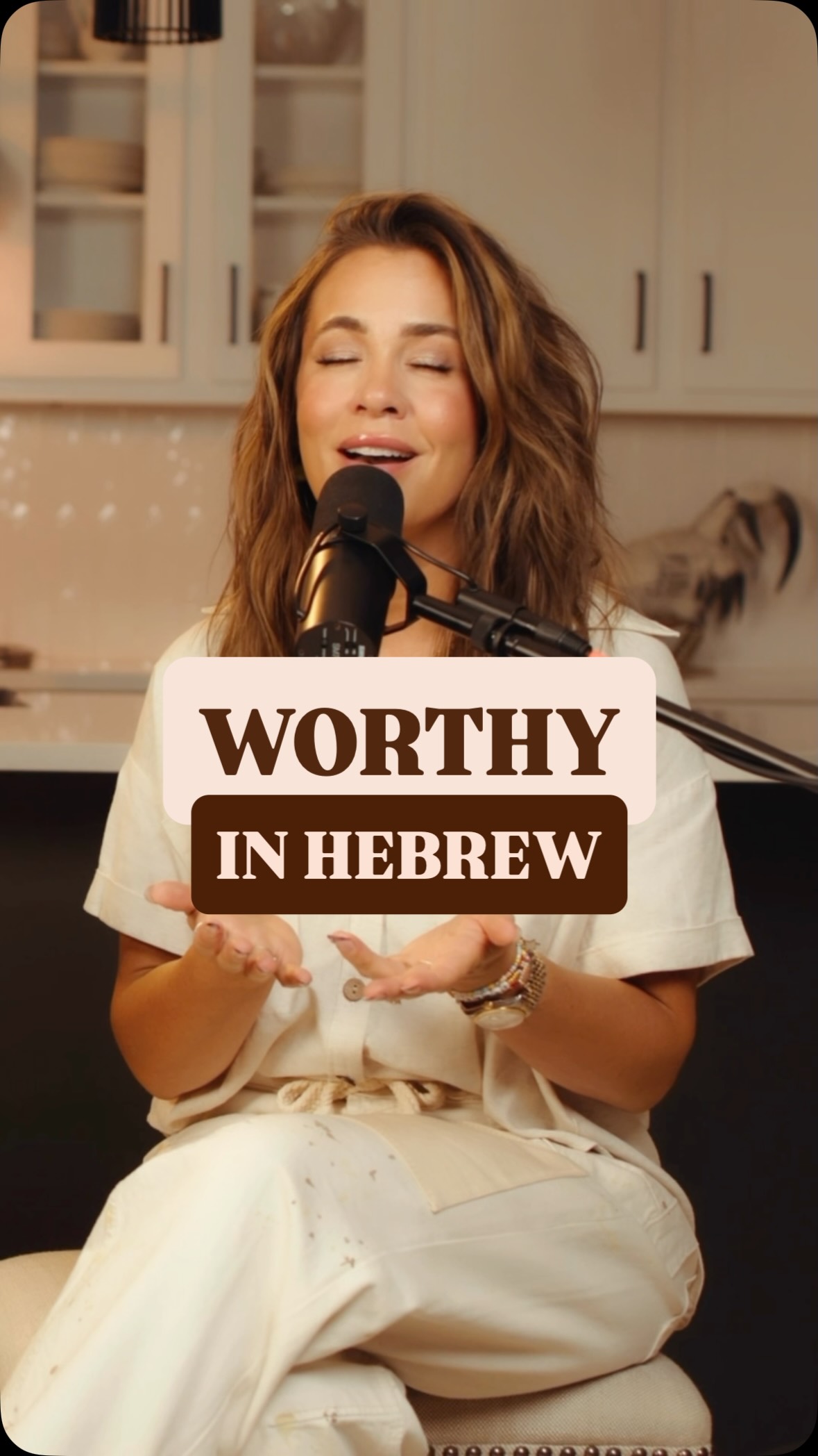 Absolutely cannot get enough of this beautiful chorus 🥹🙌 & my friend ...