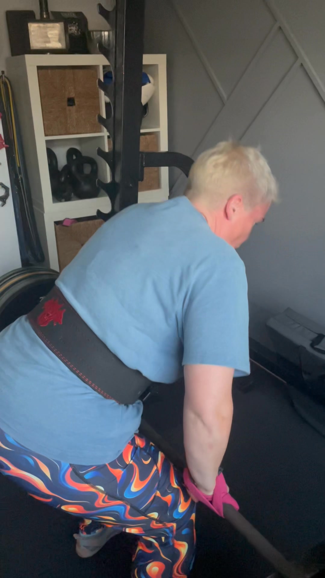 Fiona into the lead 190kg 👏👏 edging closer to the 200kg mark. Maybe ...