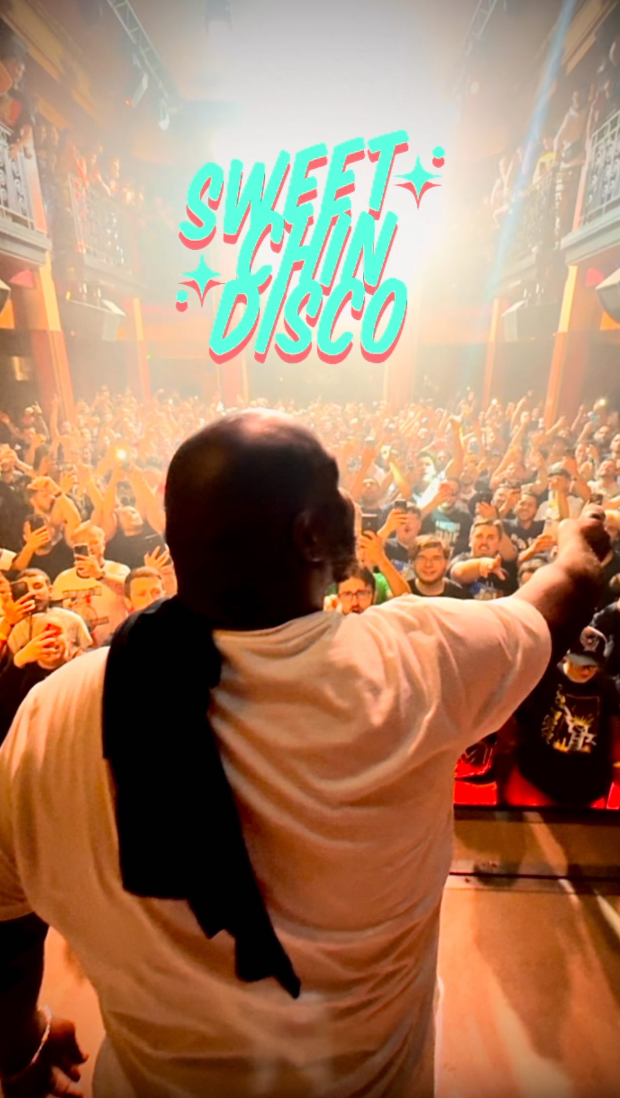 💥 WWE Legend Mark Henry brings his wrestling themed rave to DUBLIN for ...