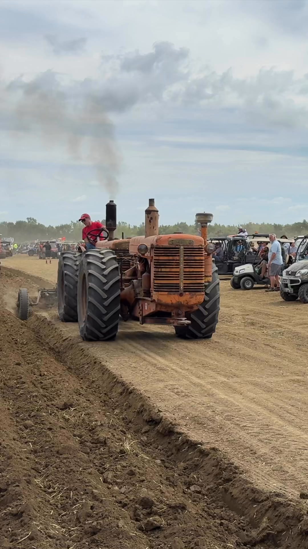 Chamberlain tractor plowing at Half Century of Progress Rantoul ...