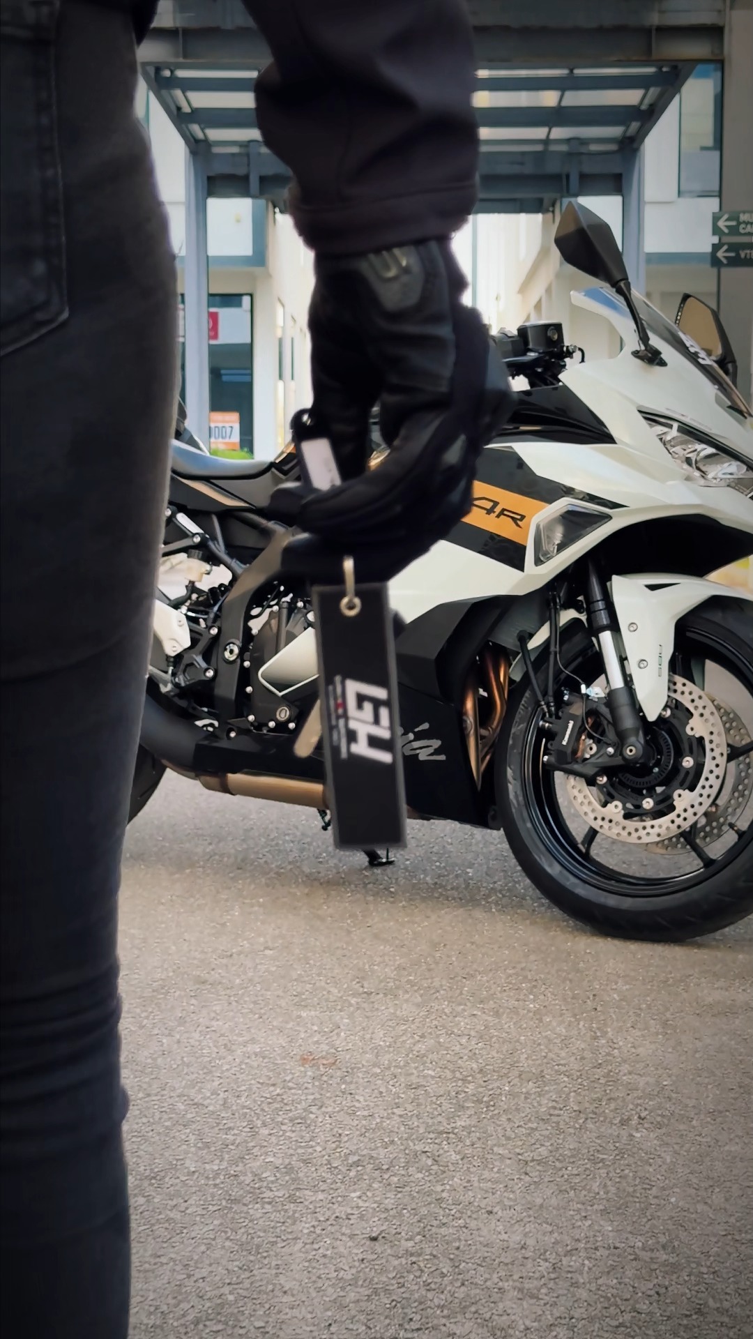 The Kawasaki ZX-4R isn't about chasing numbers, it's about chasing