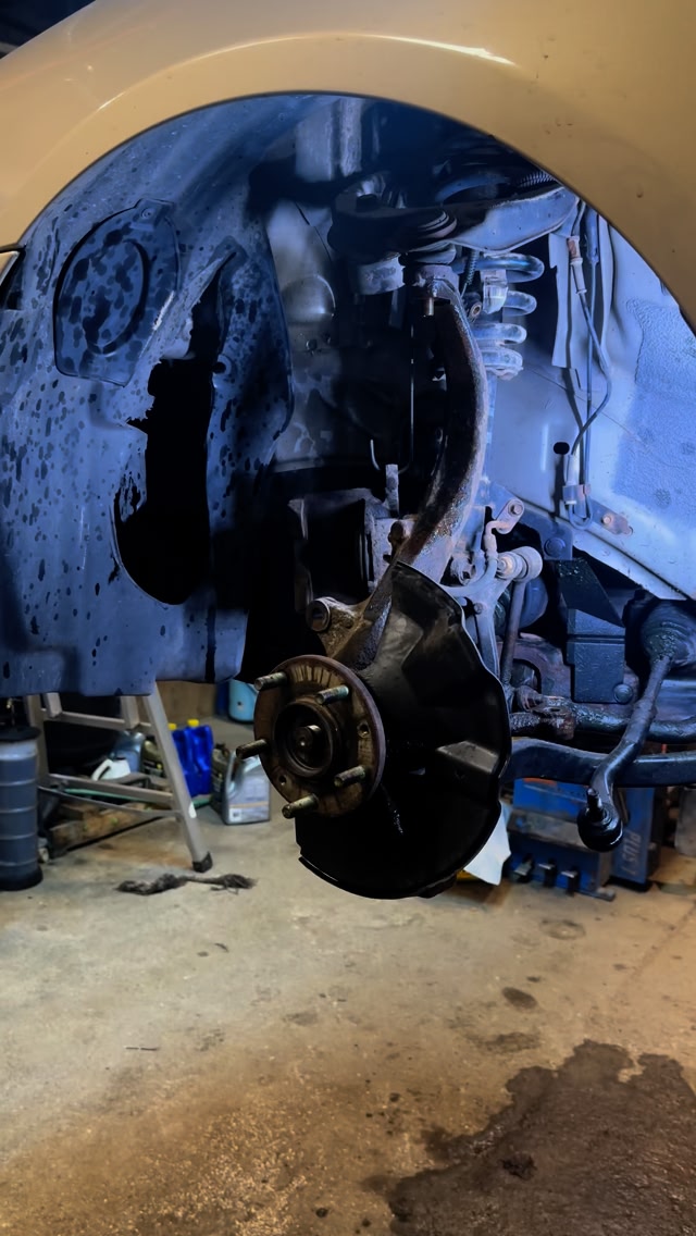Full length step by step how to tutorial. Hub assembly/wheel bearing ...