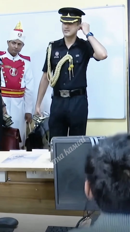 Major Rohit Rasgotra #adc #commando #army #president #armylover #viral ...