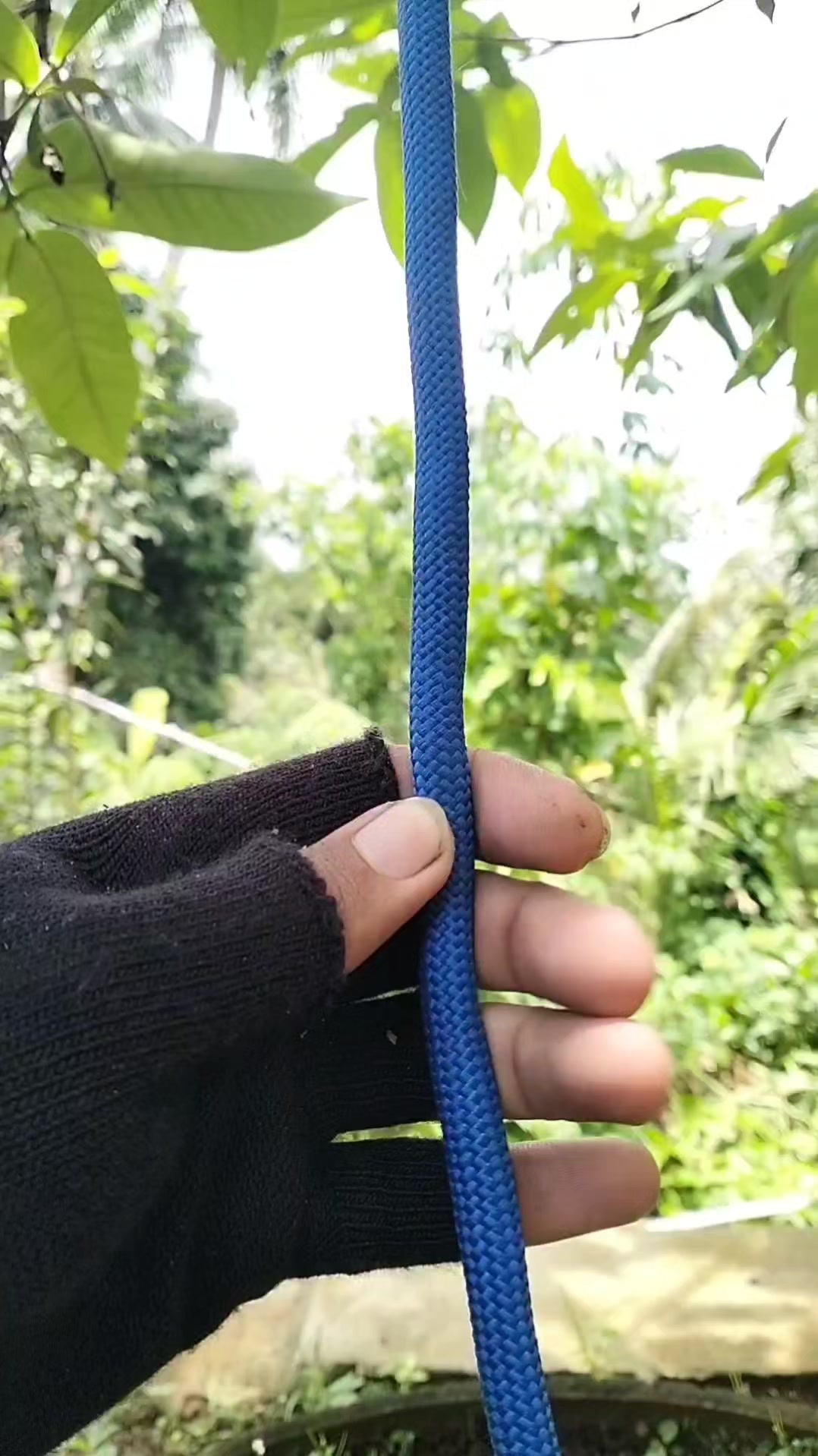 How to make a rope to combine with different or handle tools #knot # ...