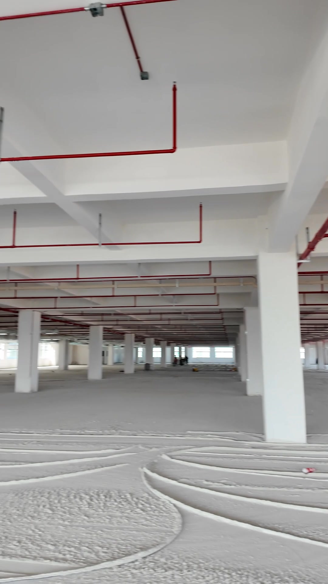 Our new Yumeya factory is under construction. Designed by the same
