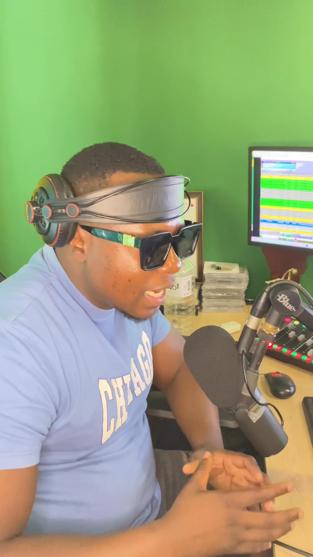 #IwannaKnow on #AfternoonEasyDrive 📞 0830001009 🎧 www.omulunga.com.na ...