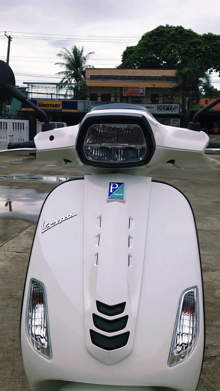 Ride in Style with the 𝐕𝐞𝐬𝐩𝐚 𝐒𝟏𝟐𝟓! 𝐒𝐑𝐏: ₱𝟏𝟔𝟎,𝟎𝟎𝟎 – and guess what? You ...