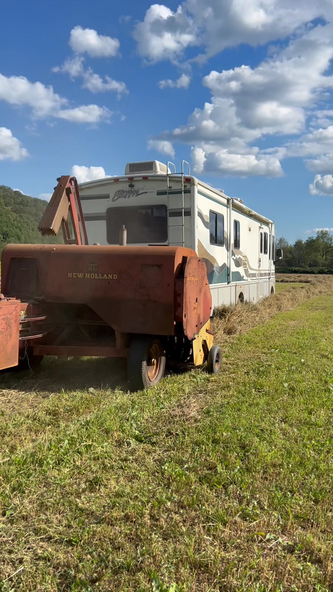 Don't do Redneck......DO MEGA REDNECK!! Baling with RV and New Holland ...