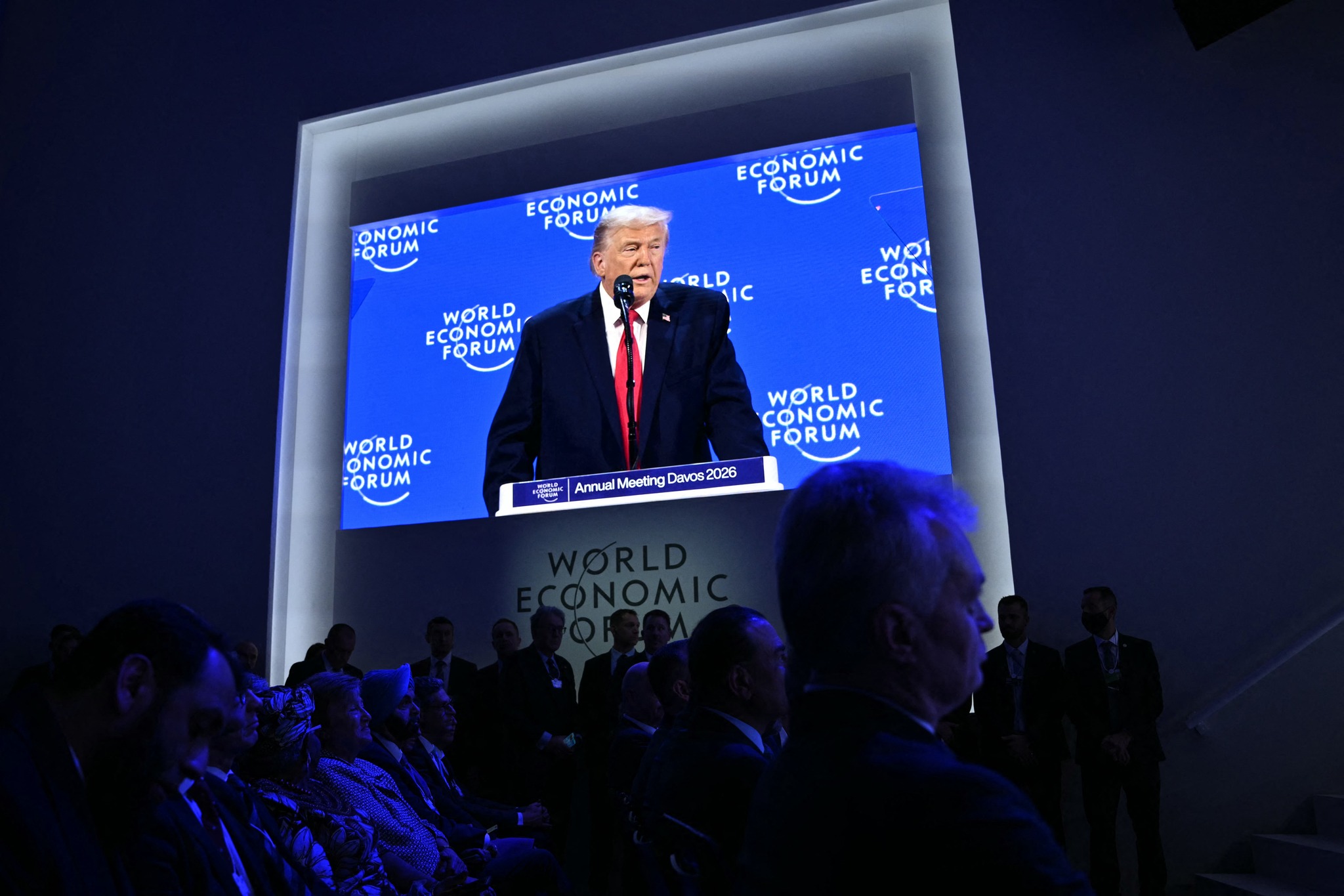 À Davos, Donald Trump humilie l'Europe Alors que la tension monte entre ...