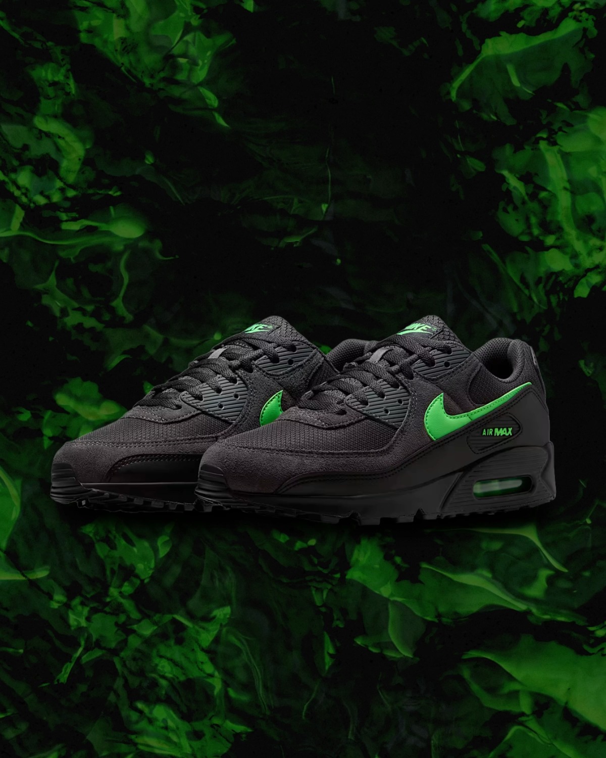This edition of the Air Max 90 follows in the footsteps of the