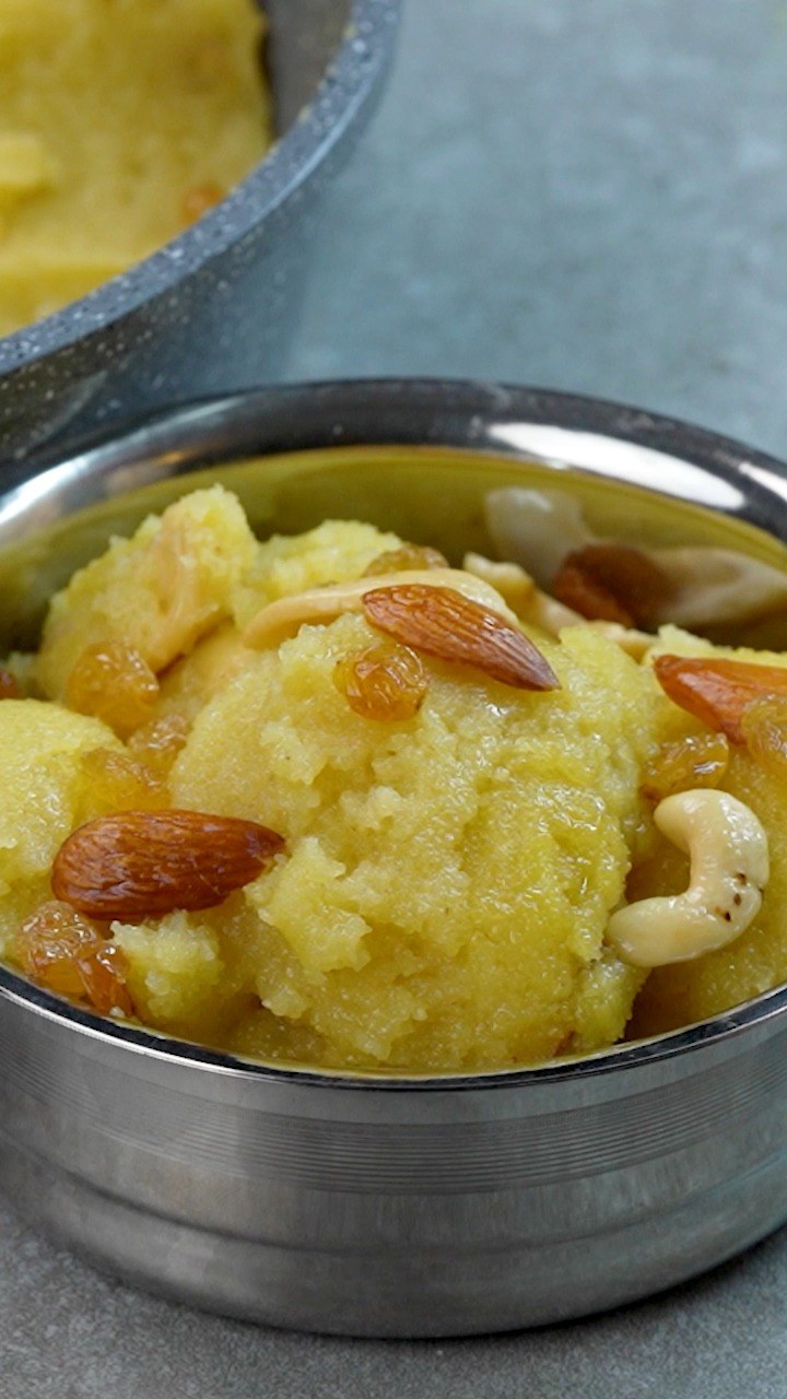 Shahi Rava Halwa Recipe | Delicious Saffron Suji Sweet #SujiKesariHalwa ...