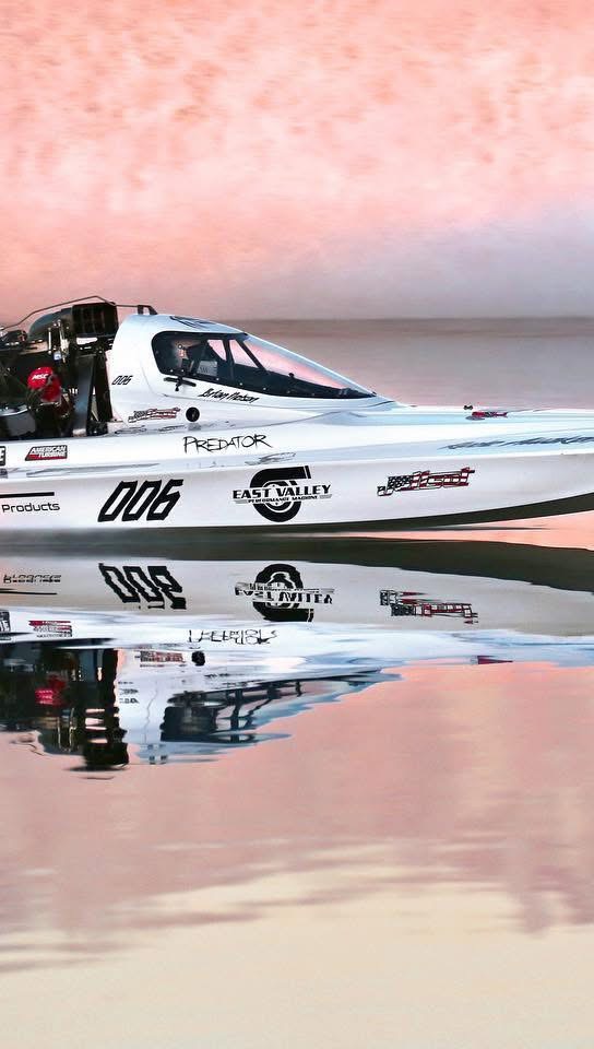 Some rear view action on the FASTEST Jet Boat in the world🤘🏼 Dan ...