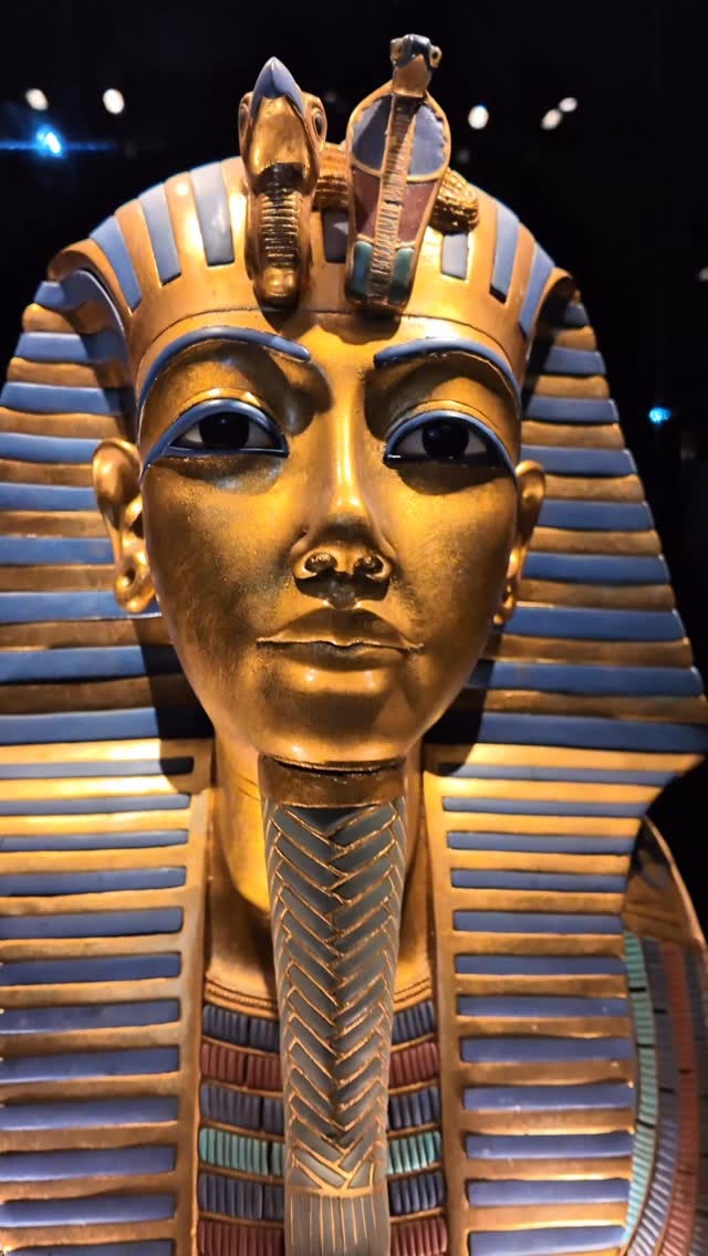 The most iconic artifact of ancient Egypt — King Tut’s golden death ...