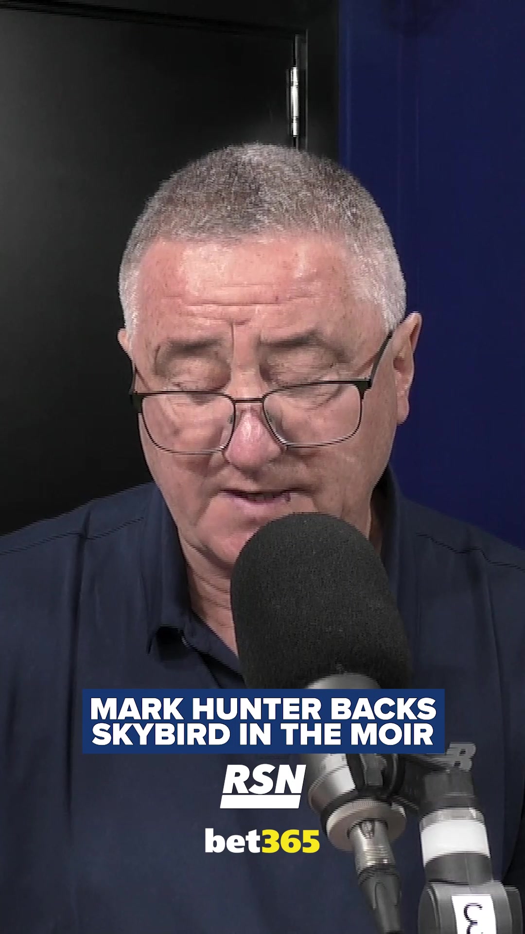 Mark Hunter gives his take on the Moir stakes 🐎 SENTrack & RSN’s Giddy ...
