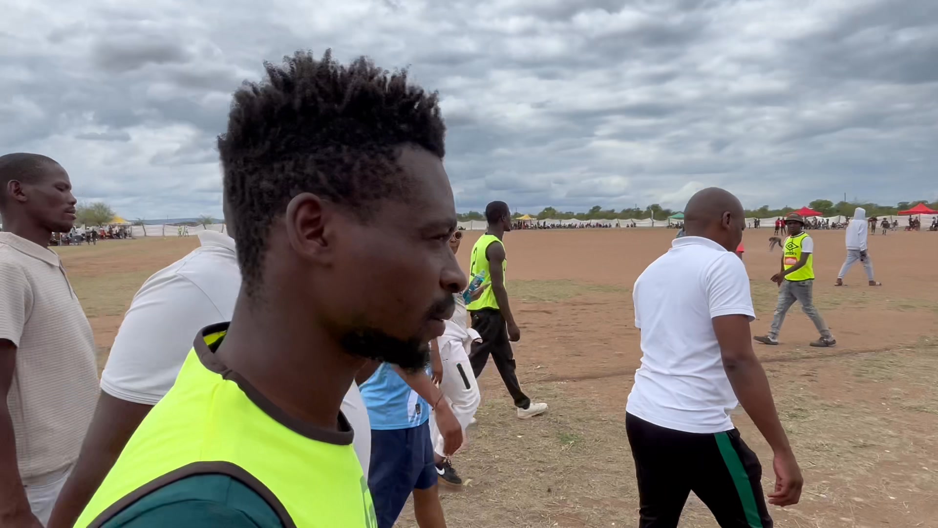 A lil Surprise for Our people, the Whole Simphiwe Shabalala14 gona mo ...