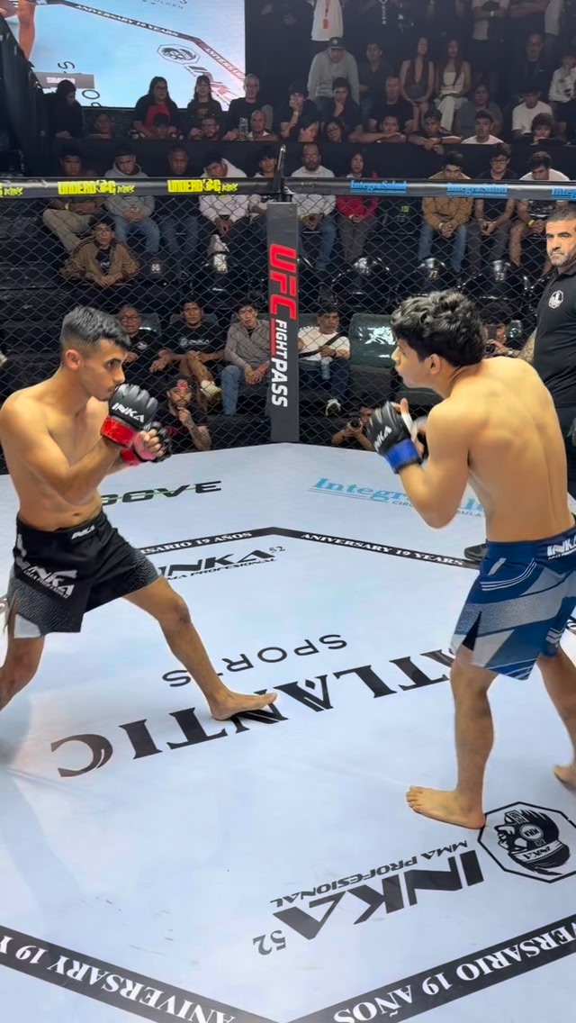 Los mejores momentos del combate entre Gabriel Mazzetti 🇵🇪 y Luis Do ...