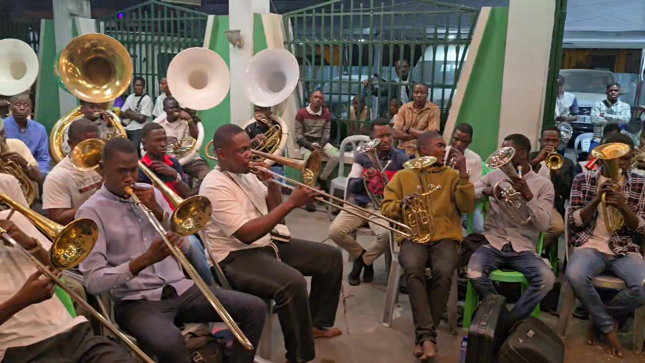MIKOLO MI PUSANI (REP) | Faki Kinshasa B26 | Facebook